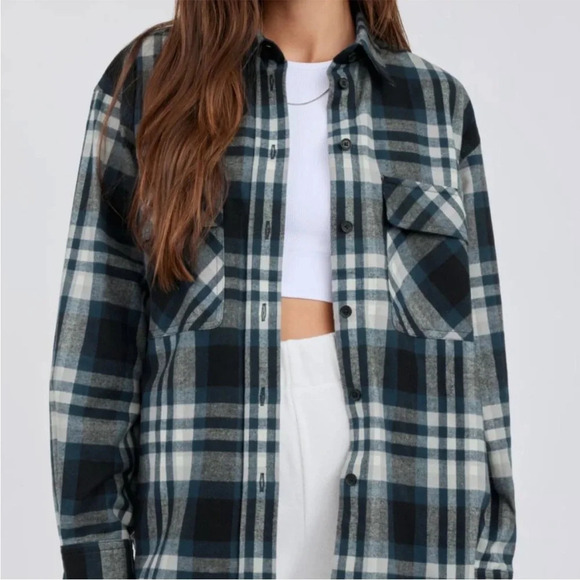 ARITZIA The Group by Babaton Fisher Flannel Button Down Shirt Size S Blue B2 - Picture 1 of 6